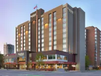 Fairfield Inn & Suites Calgary Downtown Hotels near Downtown Calgary