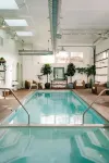 Knob Hill Inn - Pools