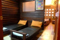 TNT Novelty Vacation House Hotels in Hilir Perak