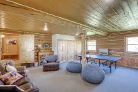Remote Idaho Mountain Lodge w/ River Access! - 3 étoiles