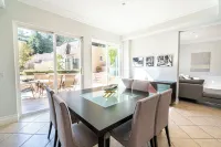 Spacious Mediterranean 5-bedroom house with AC, WiFi in marvelous Los Angeles