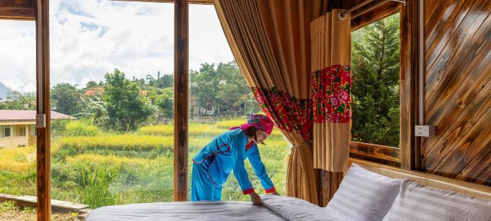 Hoa Chanh Bungalow Hotels in Ta Van