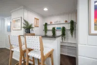 Shoreline Villa