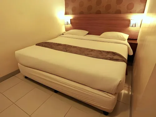 Grand Hotel Lombok Hotels in Cilinaya