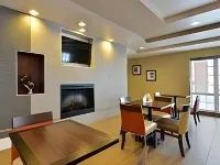 Comfort Suites - breakfast