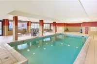 Hampton Inn Lafayette - Pools