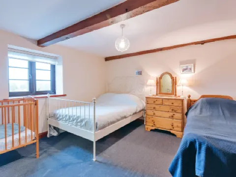 The Walton Hotel a 