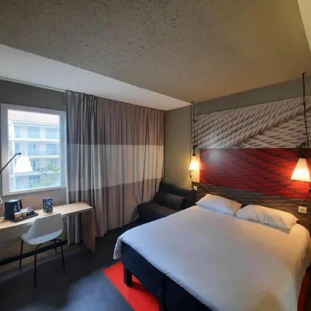 Ibis Lyon Centre Отели рядом с достопримечательностью «07. Жерлан»