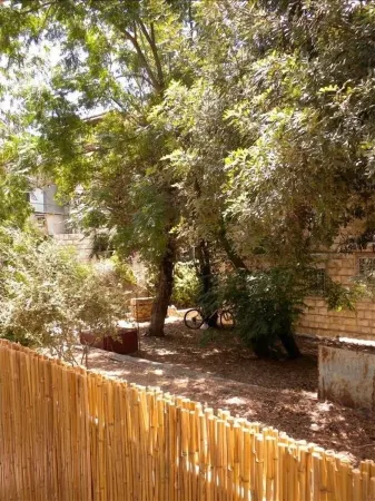 Gorgeous 2 Bedroom Kosher  Apt. in Nachlaot, Adjacent to Town