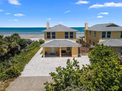Beachside Vista