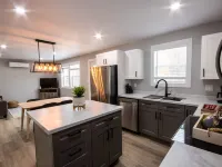Modern 4 bedroom, 2 living room overlooking creek Hôtels à : Comté de Carleton