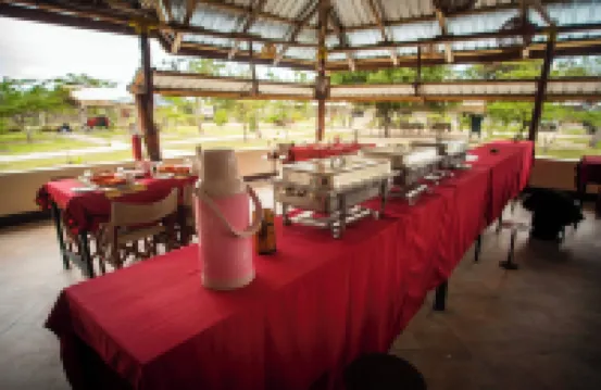 坦幹伊加海岸營地