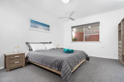 Southgates - Central Geraldton Hotels near Foreshore Dr