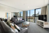 Artique Surfers Paradise - Official - Holiday Apartments