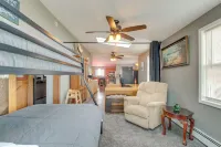 Spacious Sheboygan Home w/ Grill & Fire Pit! - acceptant les animaux