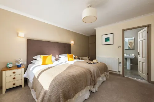 The Tytherleigh Arms Hotels in Chard