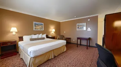 SureStay Hotel by Best Western Hollister Hotels in der Nähe von Johnny's Bar & Grill