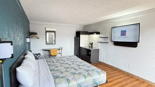Studio 6 Beaumont, TX Hotel di Beaumont