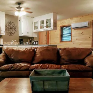 Escape to The Trees Cabin