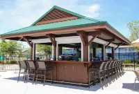 Bayside Resort-One floor 2400sq ft condo,Steps to Sunridge,semiprivate elevator