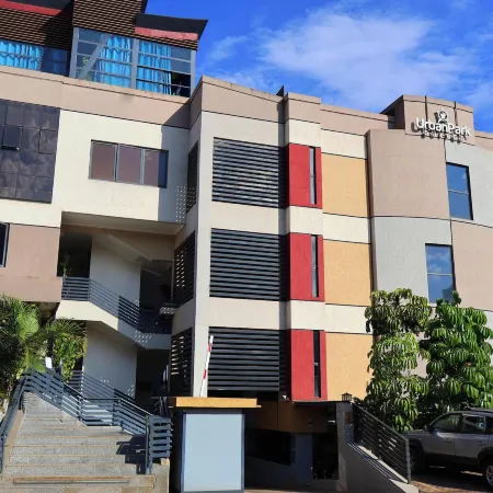 URBAN PARK SUITES HOTEL