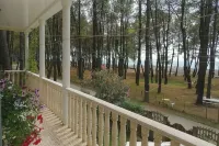4 Bed Villa-Sleeps 8-Parking-Garden-Sea View