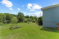 Cozy 2BR Near Furman & Downtown, Fenced Yard Hotels in Sans Souci