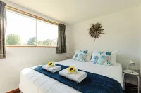 Golden Bay Holiday Park - 3-Star