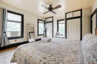 Victorian Lakehouse with private beach