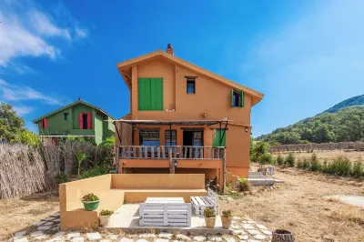 Les chaumières de Aindraham Hotels in 