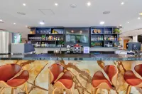 Holiday Inn GOIANIA by IHG - bar