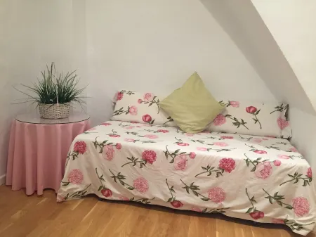 Modernist house with Wi-fi in Sagunto (Valencia)