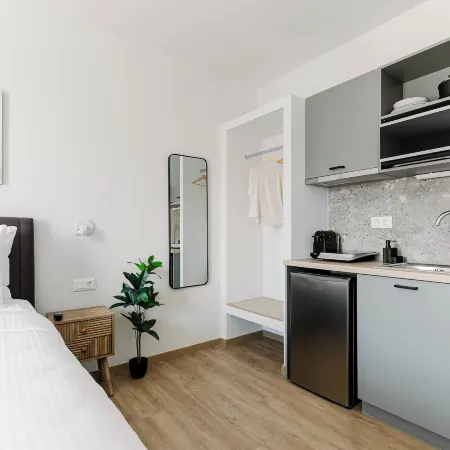 B48 Athens Dafni Hotels in Aten