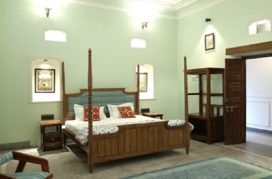 House of Amer Hotels near Jal Mahal