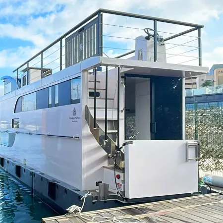 Boat Haus Mediterranean Experience Alcaidesa  la Linea