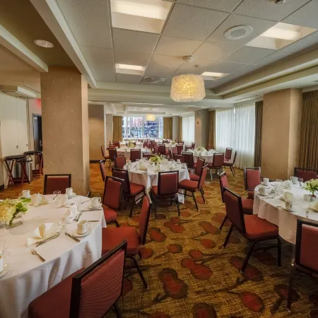 Hilton Garden Inn Buffalo Downtown