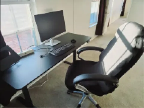 Spacious 5BR villa with backyard Oasis, Pool, Air hockey and high speed WiFi Hotels in Corinth