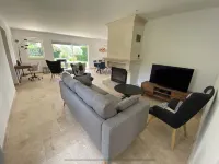 8-BED 4-BED HOUSE IN THE ALPILLES 10 MIN FROM ARLES 15 MIN FROM SAINT REMY