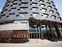 Hotel MasMonzon Hotels in Barbastro