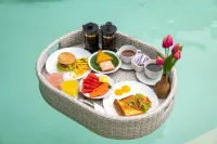 Bohemian Jogja Villas with Private Pool Hotel di Mlati