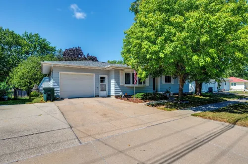 Family-Friendly Waterloo Abode w/ Deck!
