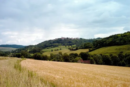 A quiet and comfortable house in a burgundy's medieval village