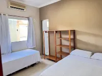 포우사다 에 플랫 골든 고에스