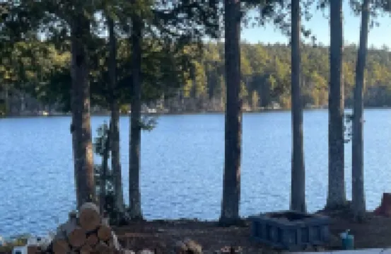 Relax at this peaceful place w/kayaks and dock available for personal boats