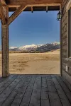 Chicory Guest Cabin - Paradise Valley, MT