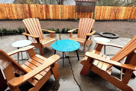 Newly Renovated Charmer