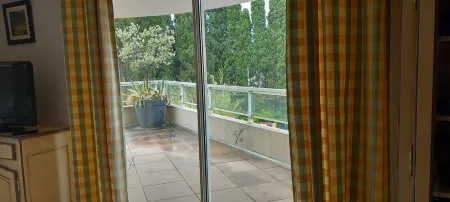 Appartement Avec Terrasse Centre Cavalaire