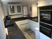 Grade II listed cottage in the heart of Bovey Tracey with parking & garden