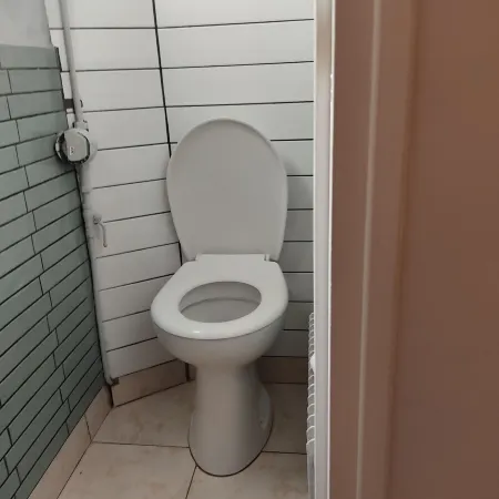 2 Pièces 25 m² Limite Sceaux/bourg-la-reine/bagneux Avec Terrasse de 10 m² Отели рядом с достопримечательностью «Bagneux - Lucie Aubrac»