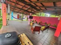 Charming 3-bedroom cabin with AC, WiFi in the beaches of Sonsonate Hotels in Acajutla